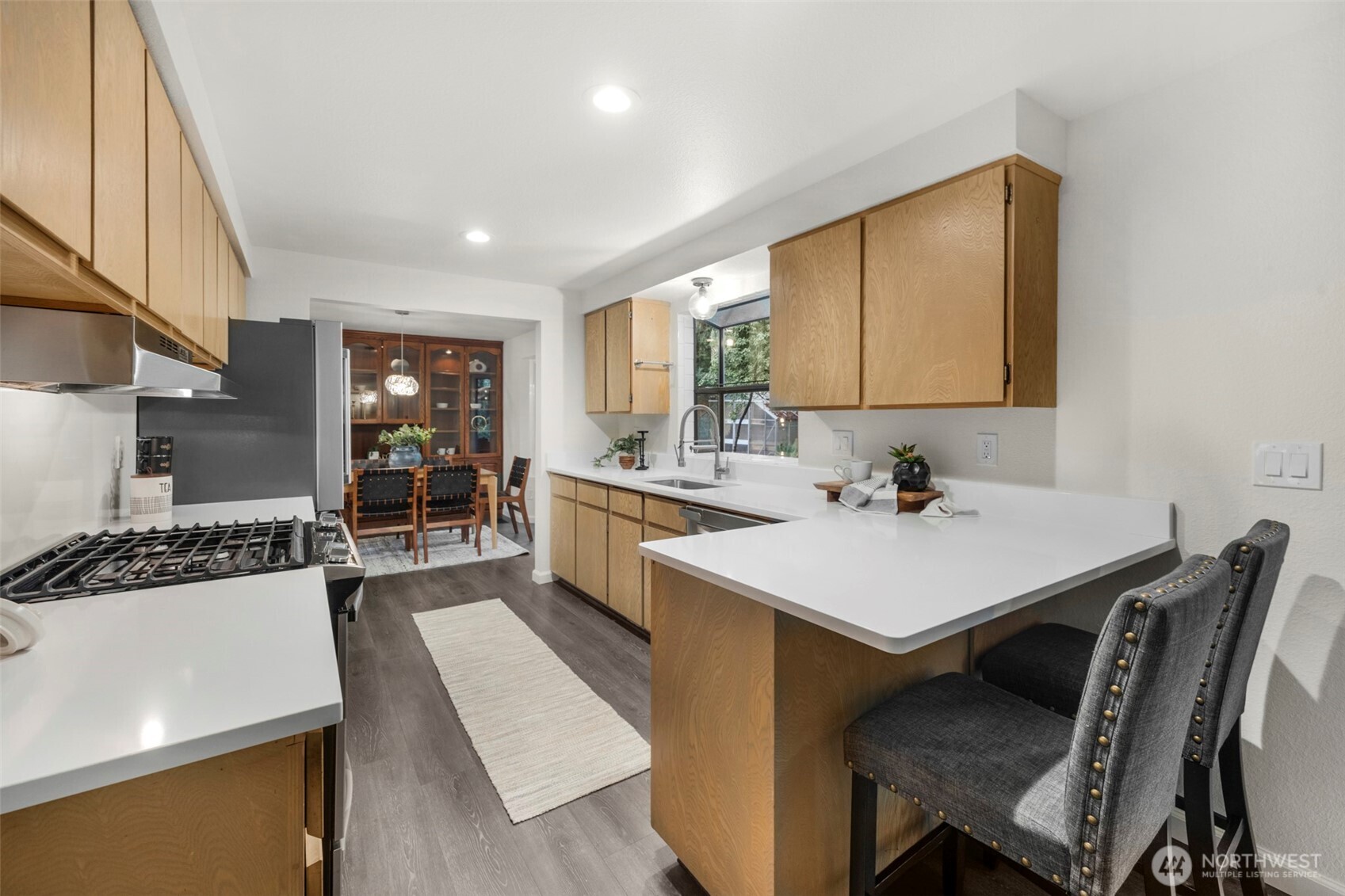8909 55th Place W, Mukilteo, WA 98275