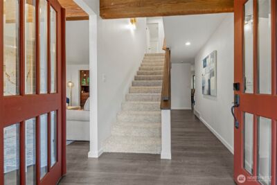 8909 55th Place W, Mukilteo, WA 98275 - Photo 4