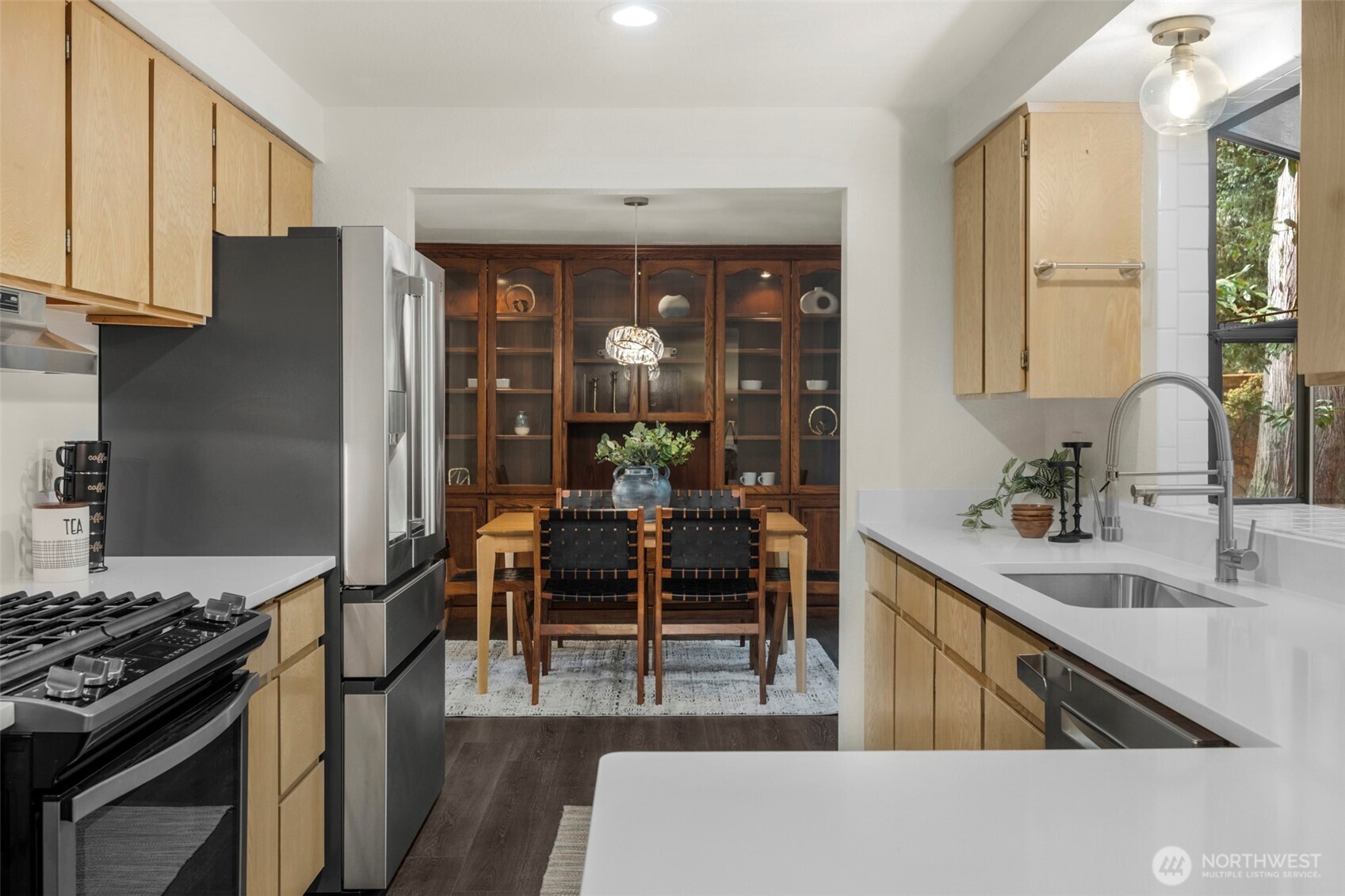 8909 55th Place W, Mukilteo, WA 98275