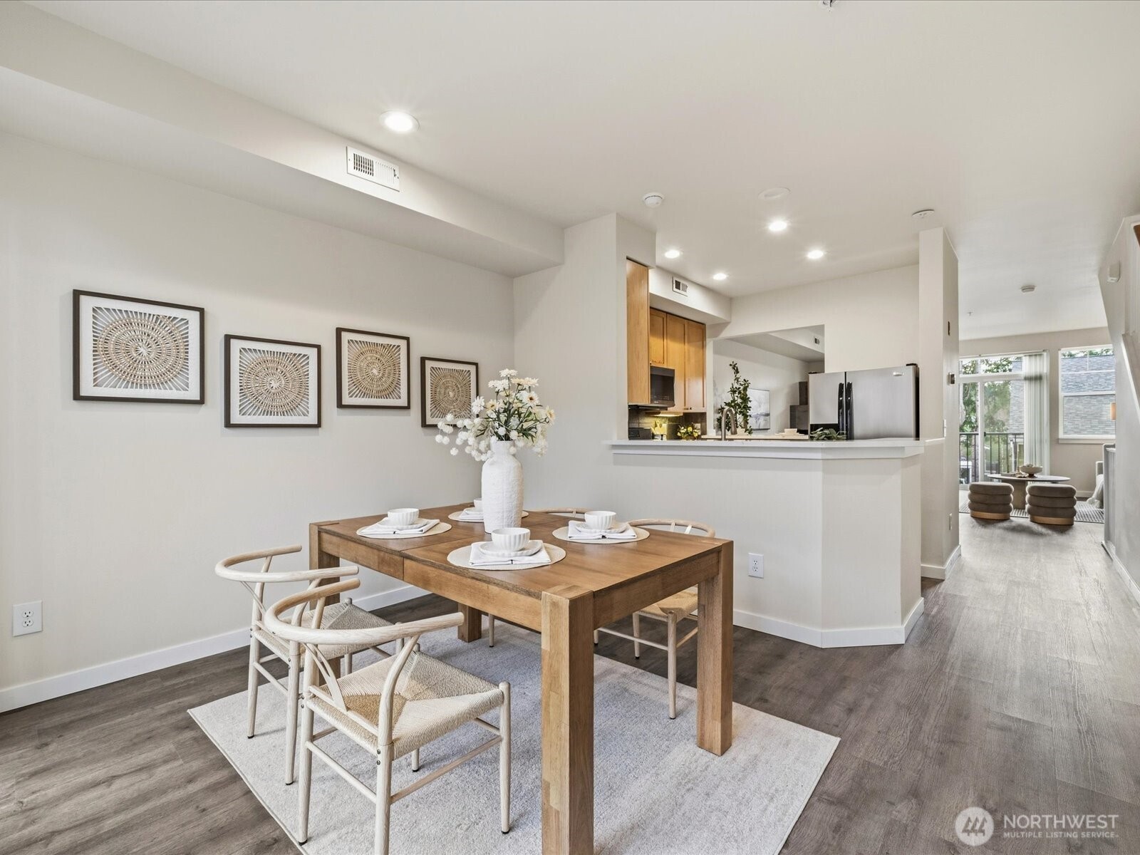 12701 SE 41st Place #316, Bellevue, WA 98006