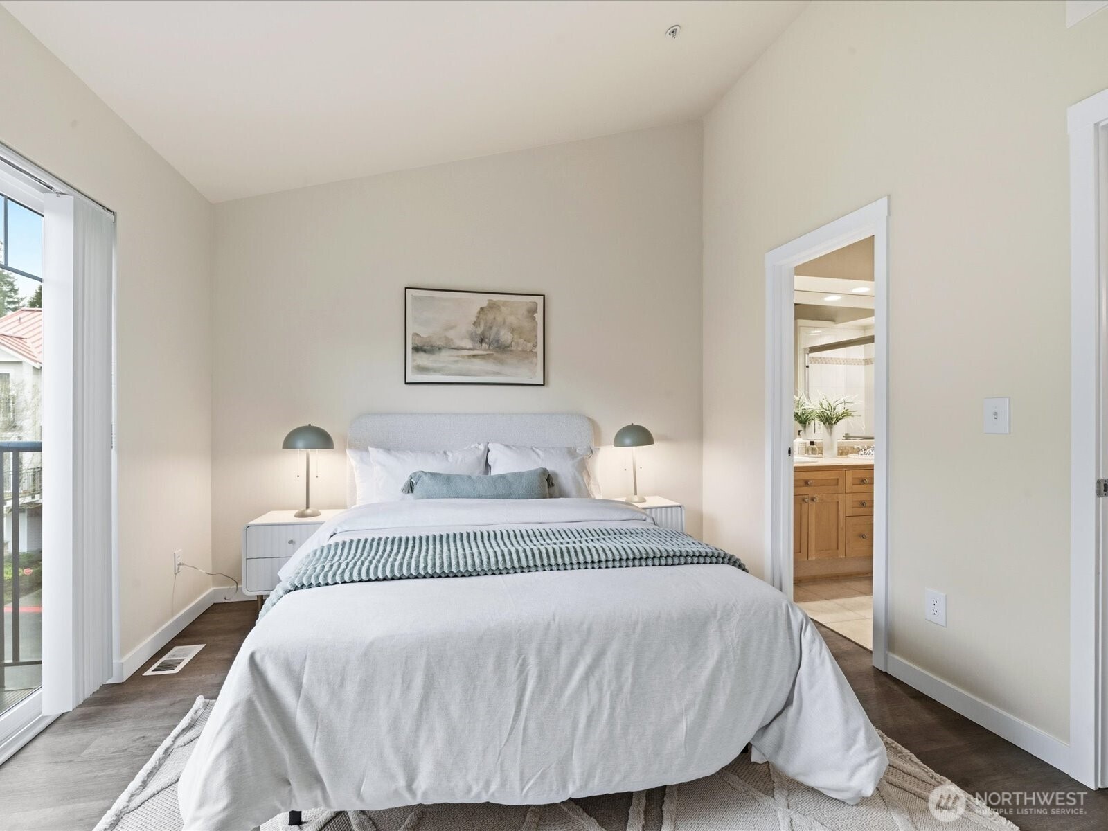 12701 SE 41st Place #316, Bellevue, WA 98006