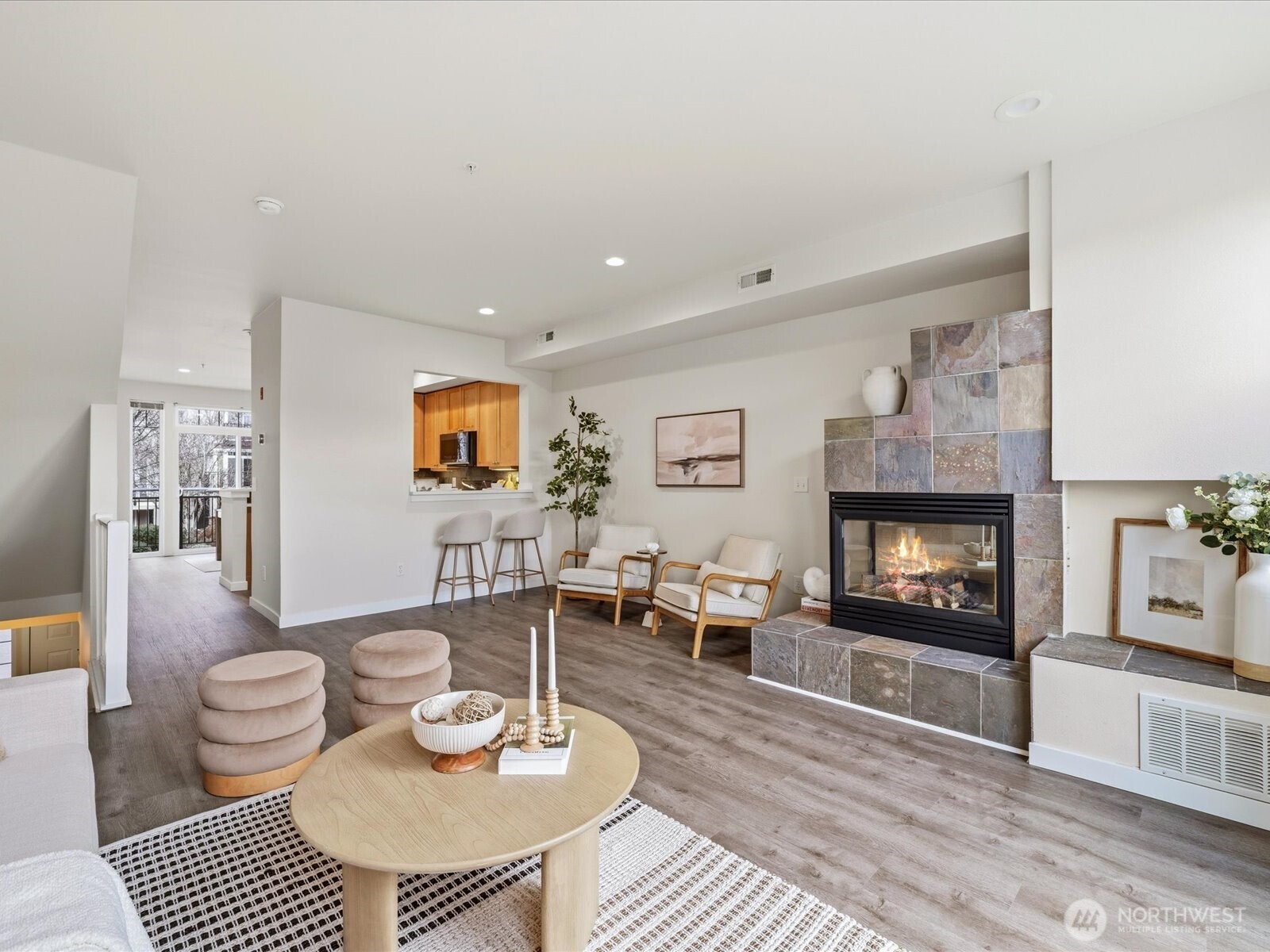 12701 SE 41st Place #316, Bellevue, WA 98006