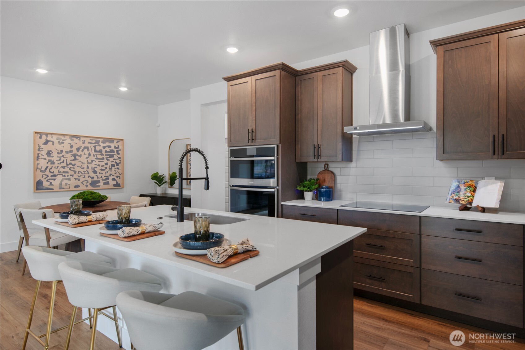 608 Sunbeam Place , Sequim, WA 98382