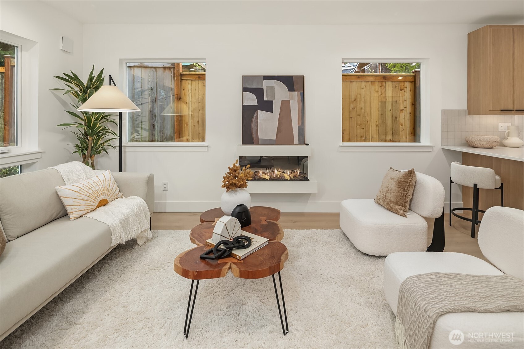 533 N 70th Street , Seattle, WA 98103