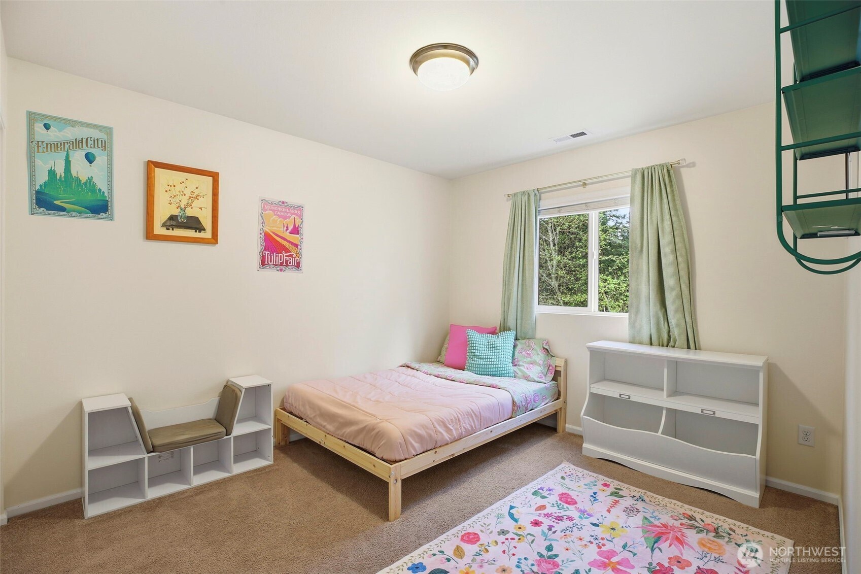 3662 London Loop NE, Lacey, WA 98516-6401