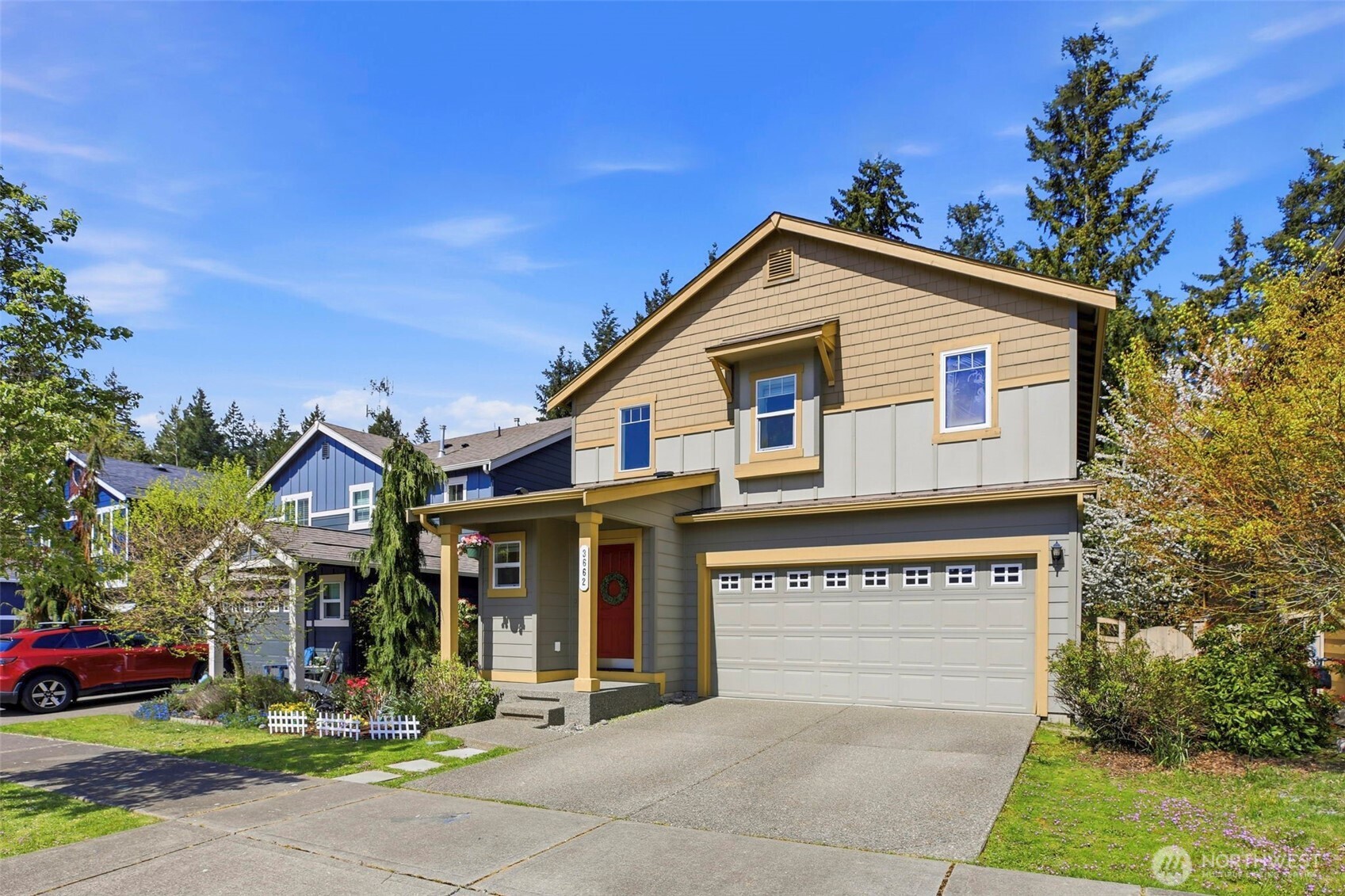 3662 London Loop NE, Lacey, WA 98516-6401