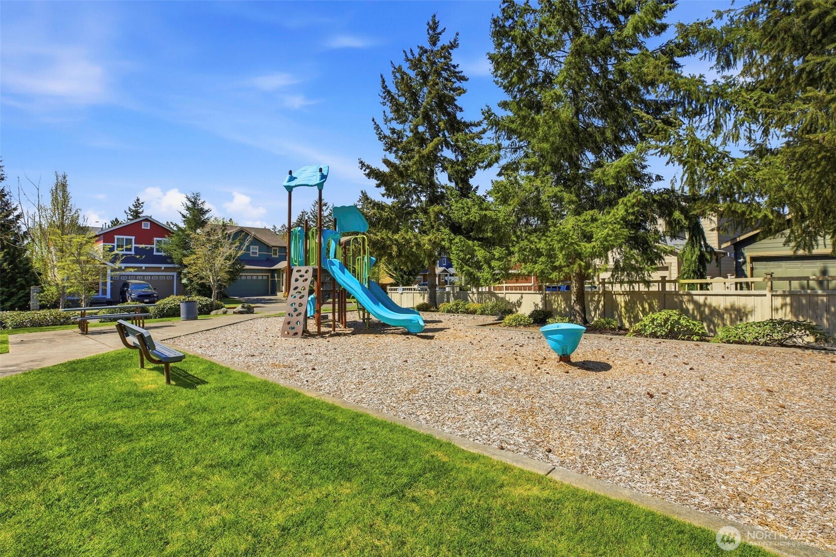 3662 London Loop NE, Lacey, WA 98516-6401
