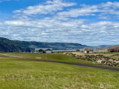 44225 Tyax Lane N, Wilbur, WA 99185 - Photo 14