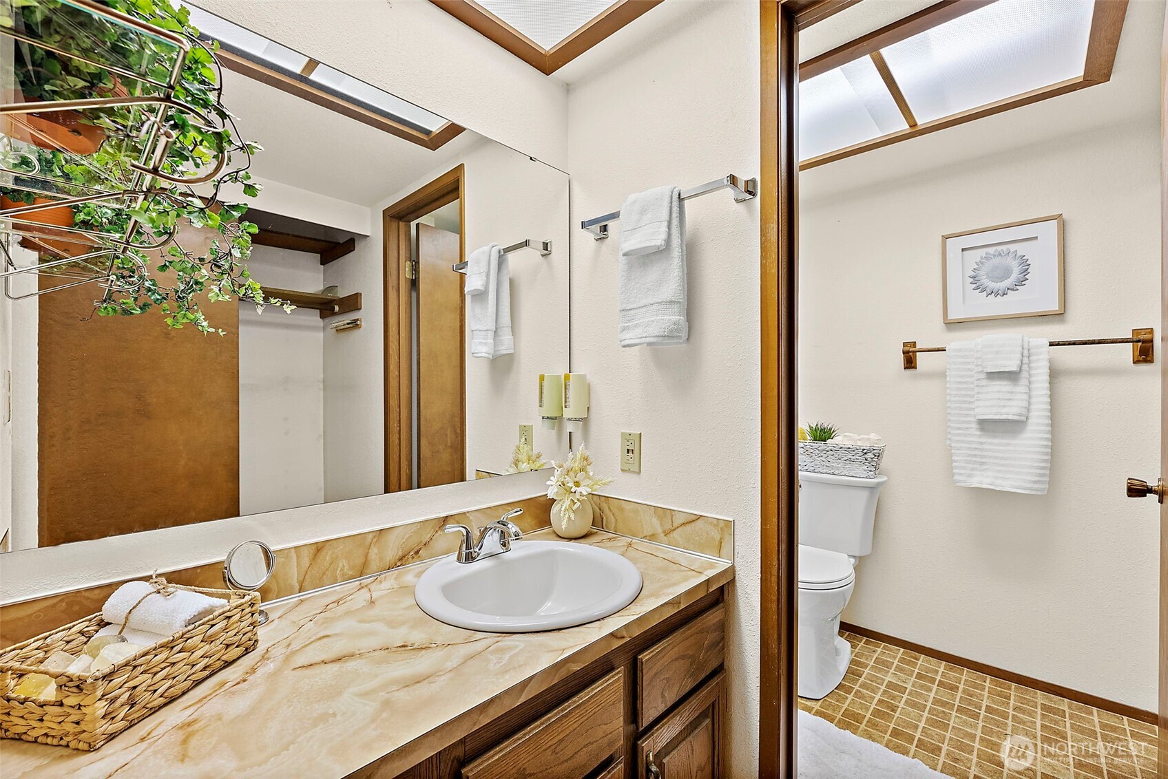 1795 SE Auburn Street , Port Orchard, WA 98367
