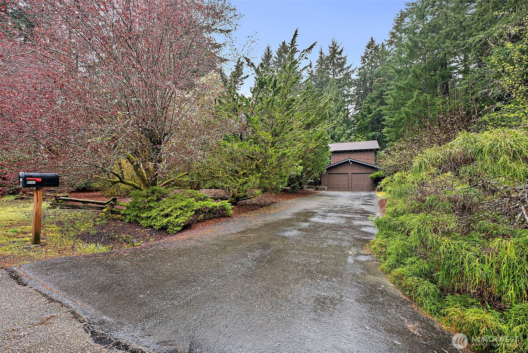 1795 SE Auburn Street , Port Orchard, WA 98367