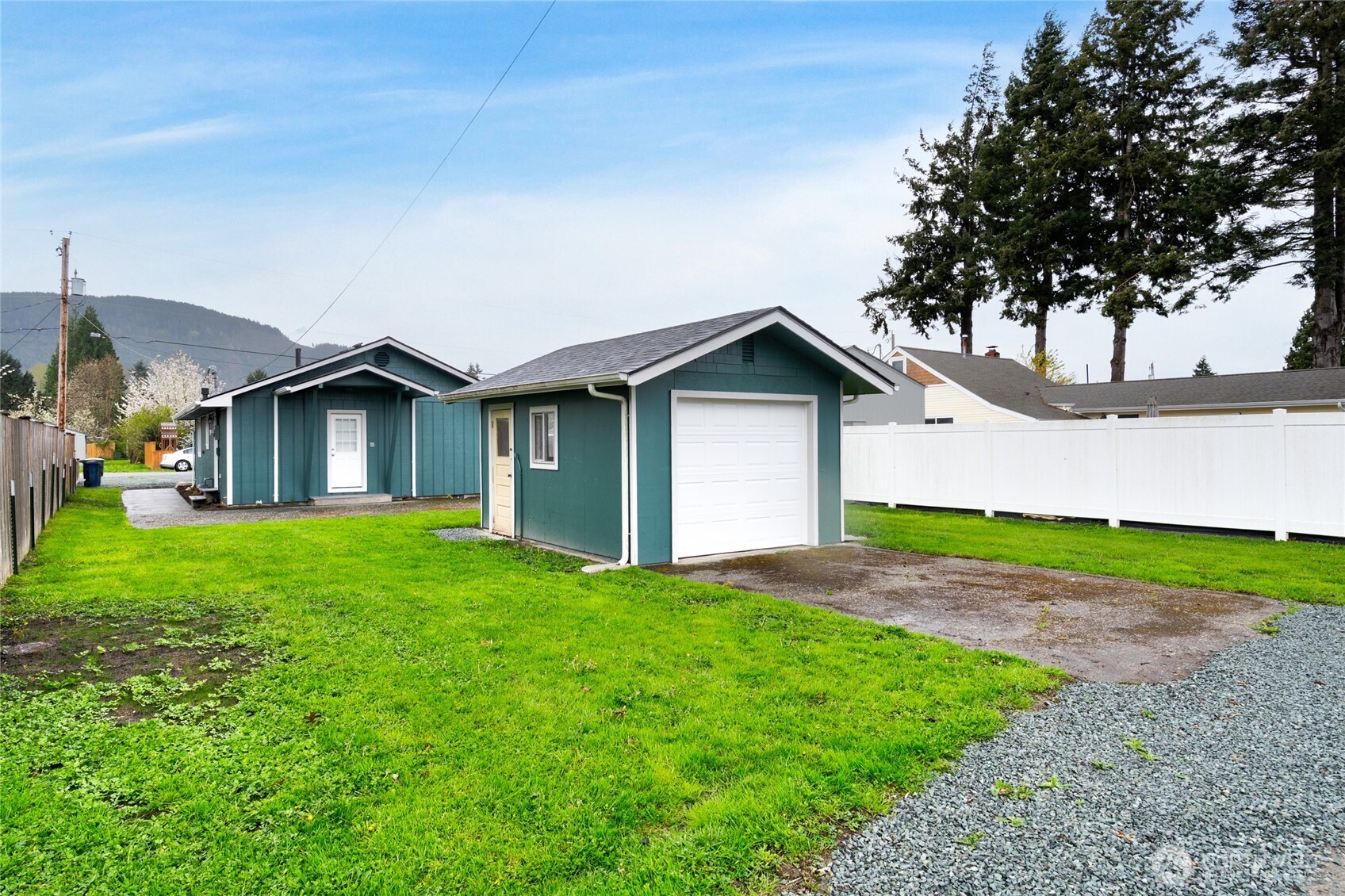 944 Fidalgo Street , Sedro Woolley, WA 98284