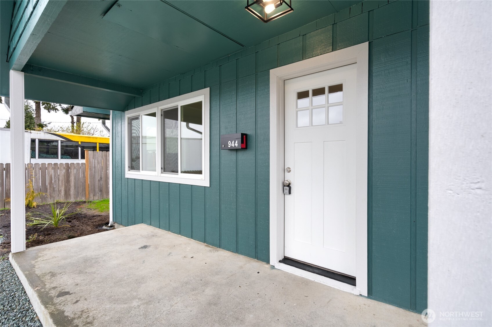 944 Fidalgo Street , Sedro Woolley, WA 98284