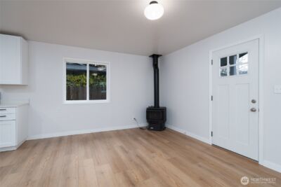 944 Fidalgo Street , Sedro Woolley, WA 98284 - Photo 5