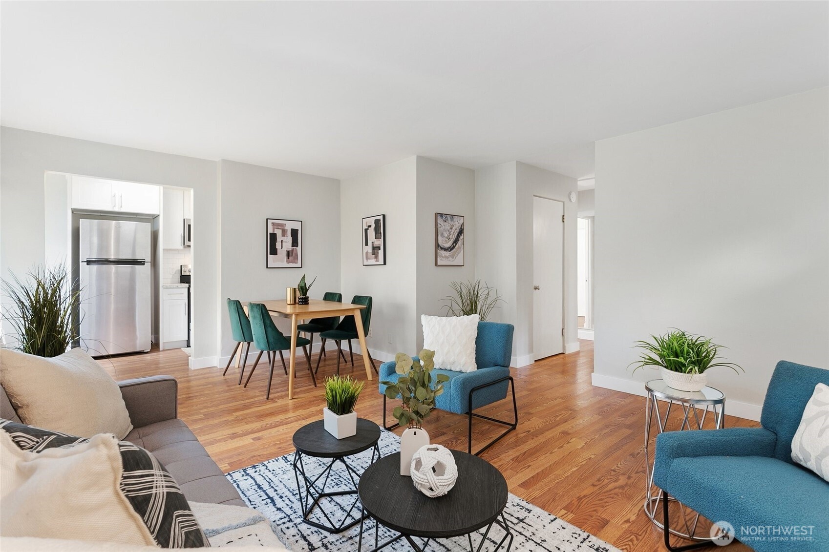 4806 Terrace Drive NE #4806, Seattle, WA 98105-3924