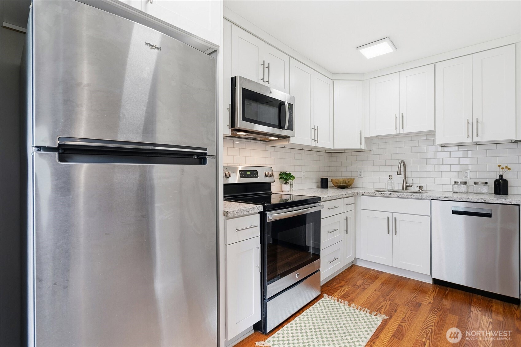 4806 Terrace Drive NE #4806, Seattle, WA 98105-3924