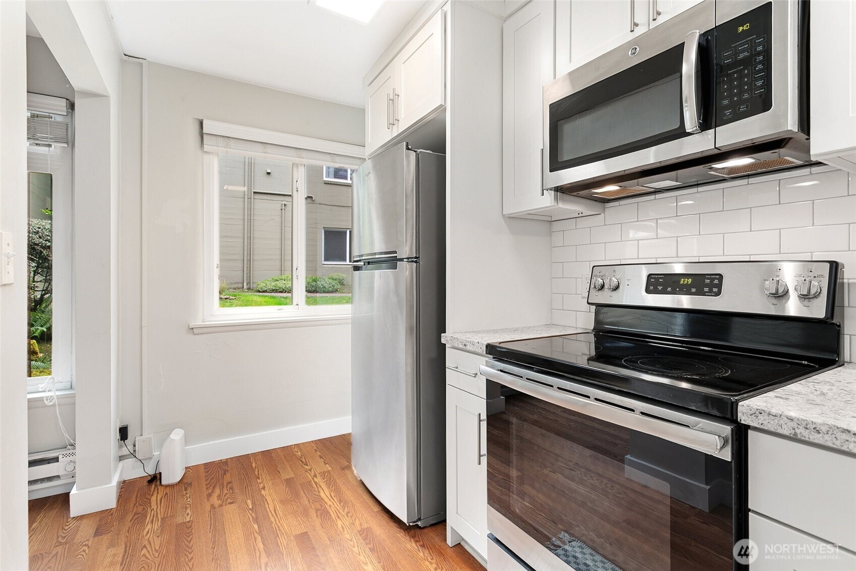 4806 Terrace Drive NE #4806, Seattle, WA 98105-3924