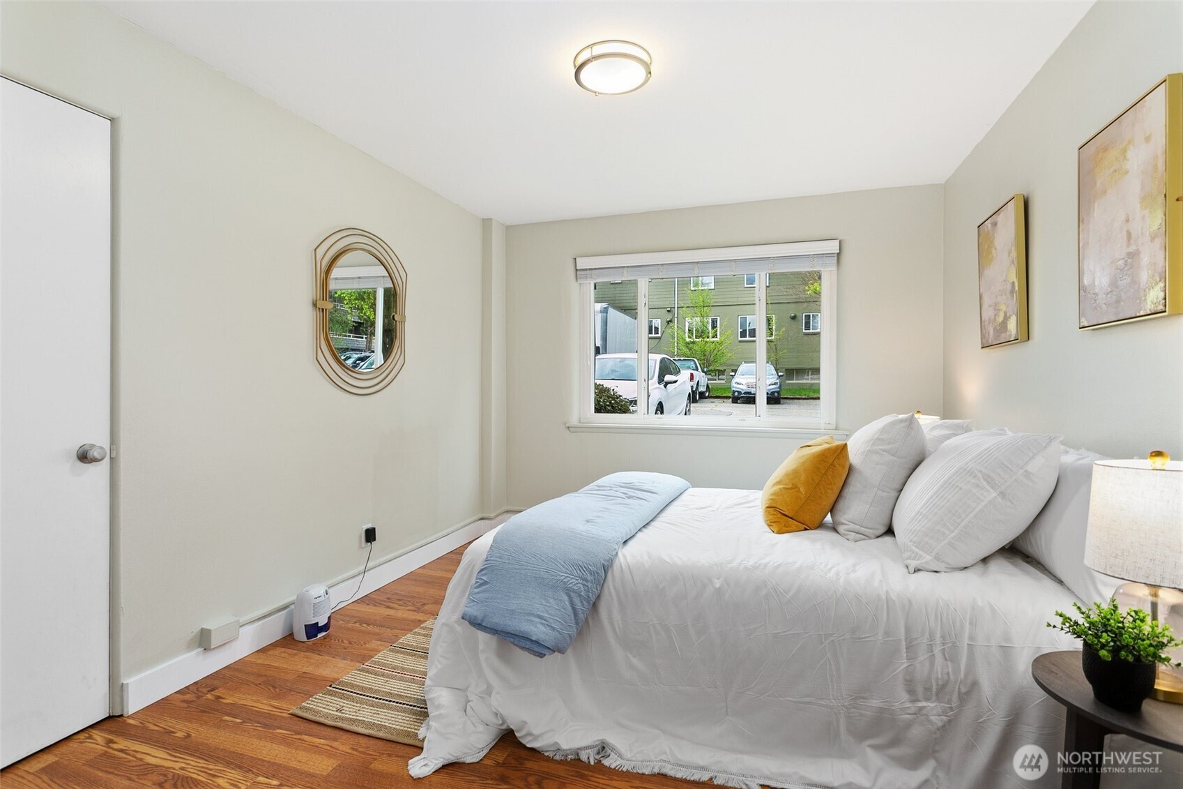 4806 Terrace Drive NE #4806, Seattle, WA 98105-3924