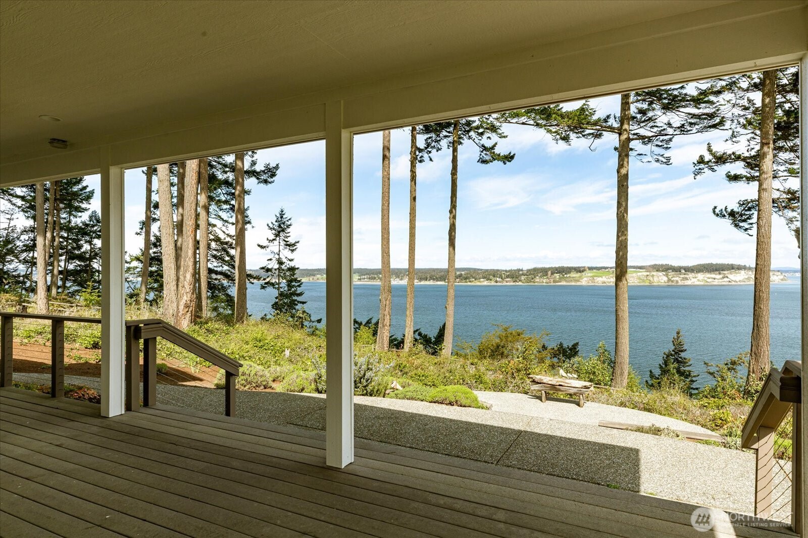 1202 NE Burnham Place , Coupeville, WA 98239