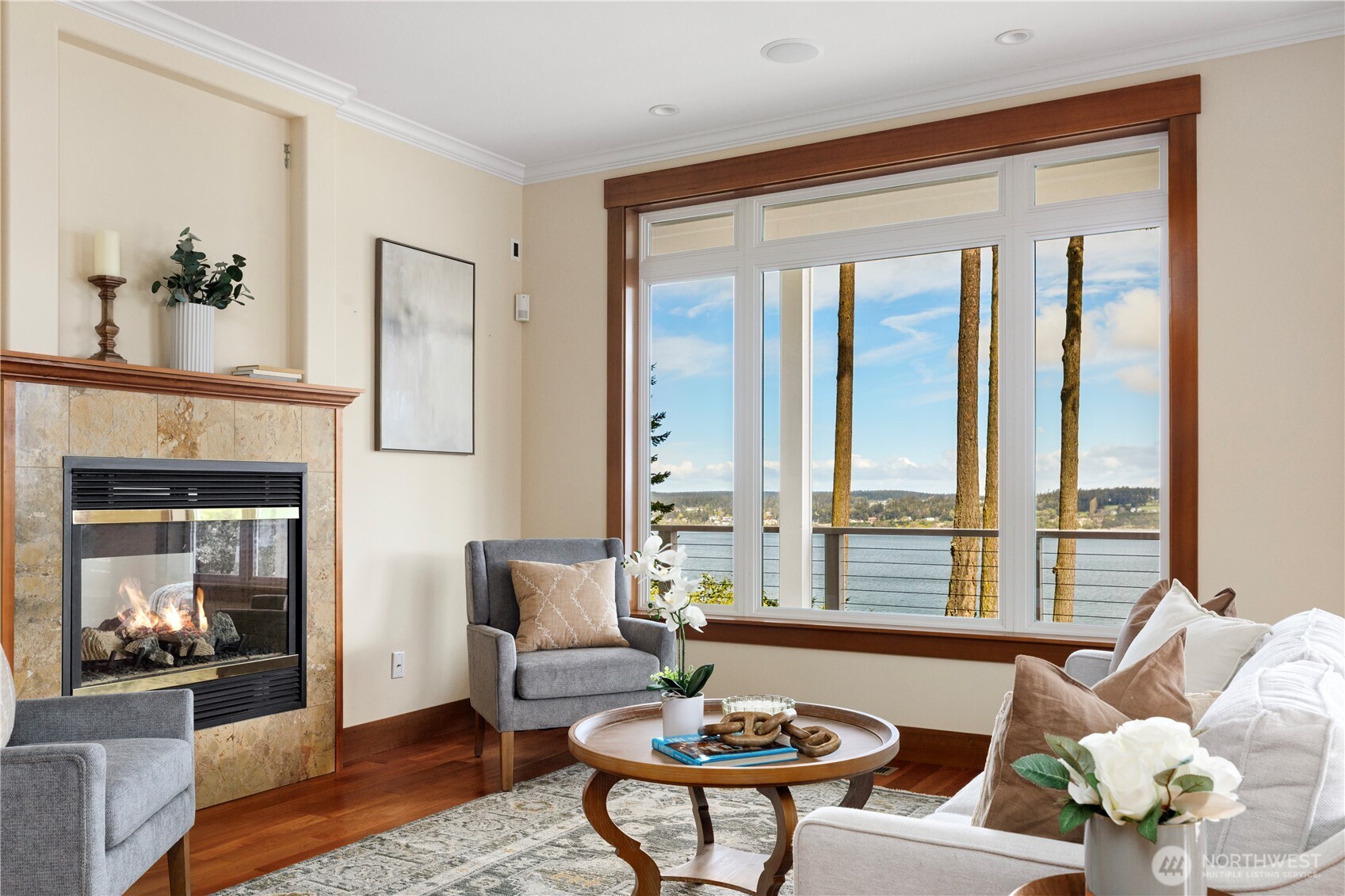 1202 NE Burnham Place , Coupeville, WA 98239