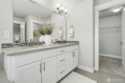 8435 NE 146th Street , Kenmore, WA 98028 - Photo 24