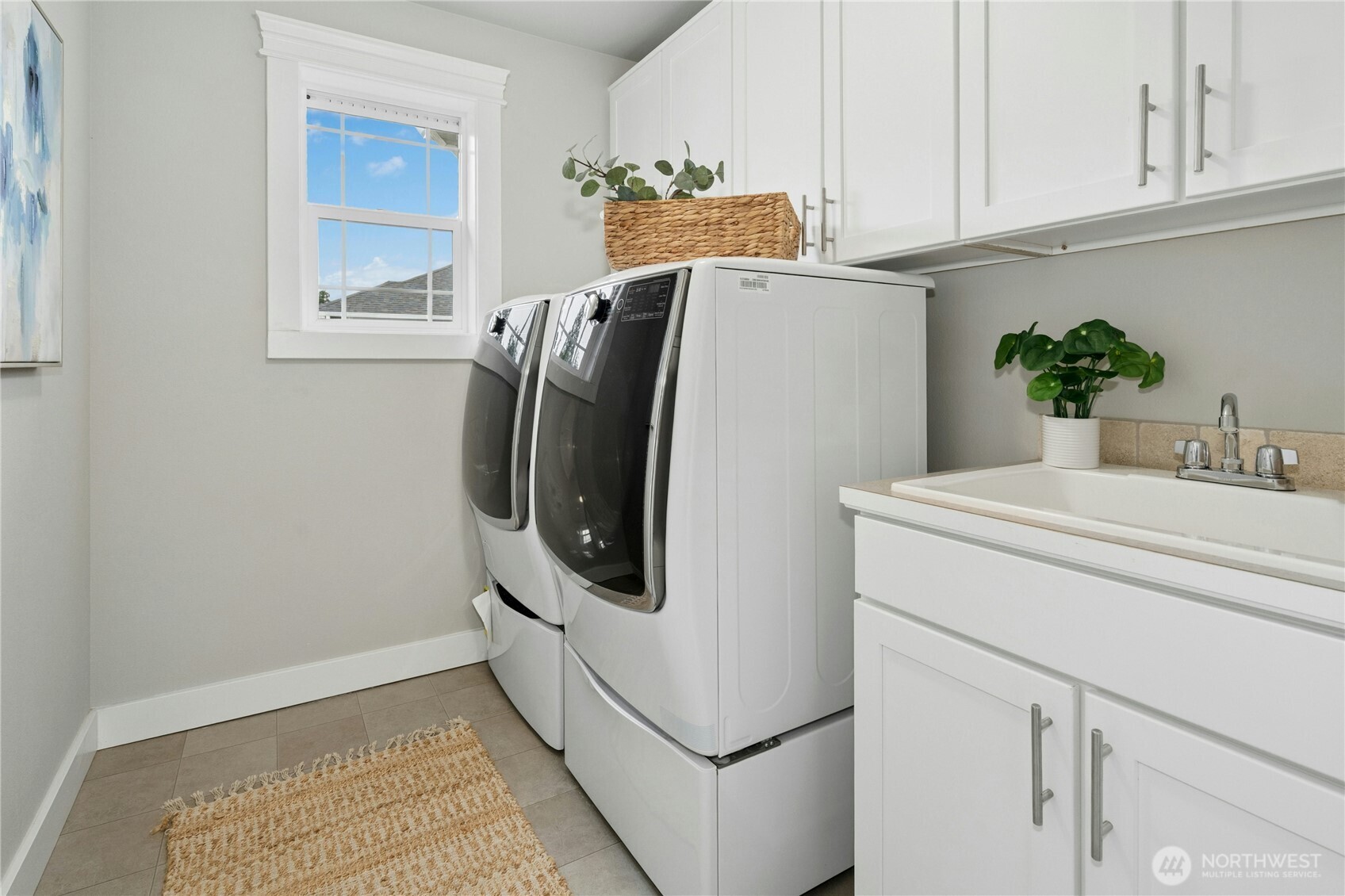 8435 NE 146th Street , Kenmore, WA 98028