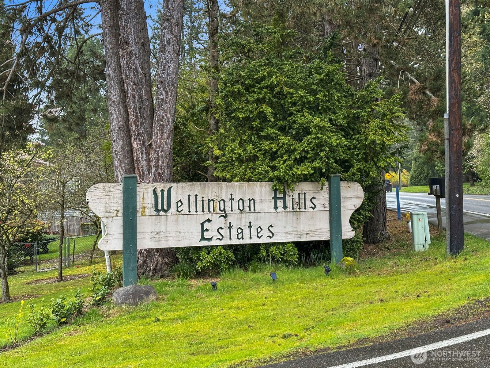 14930 NE 204th Street , Woodinville, WA 98072