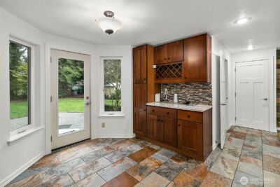14930 NE 204th Street , Woodinville, WA 98072 - Photo 10