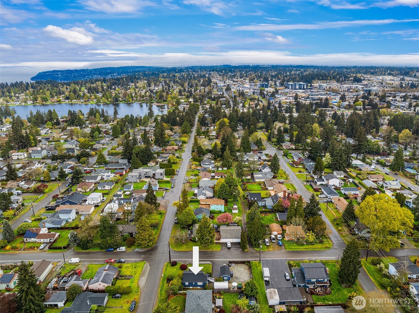 16202 11th Avenue SW, Burien, WA 98166