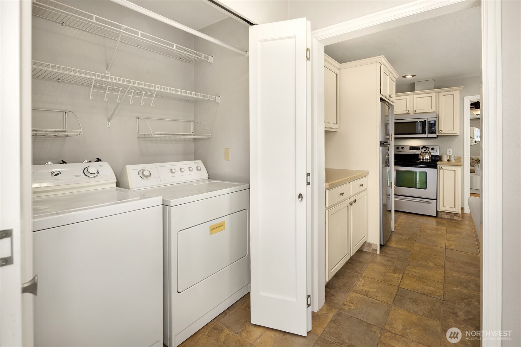 16202 11th Avenue SW, Burien, WA 98166