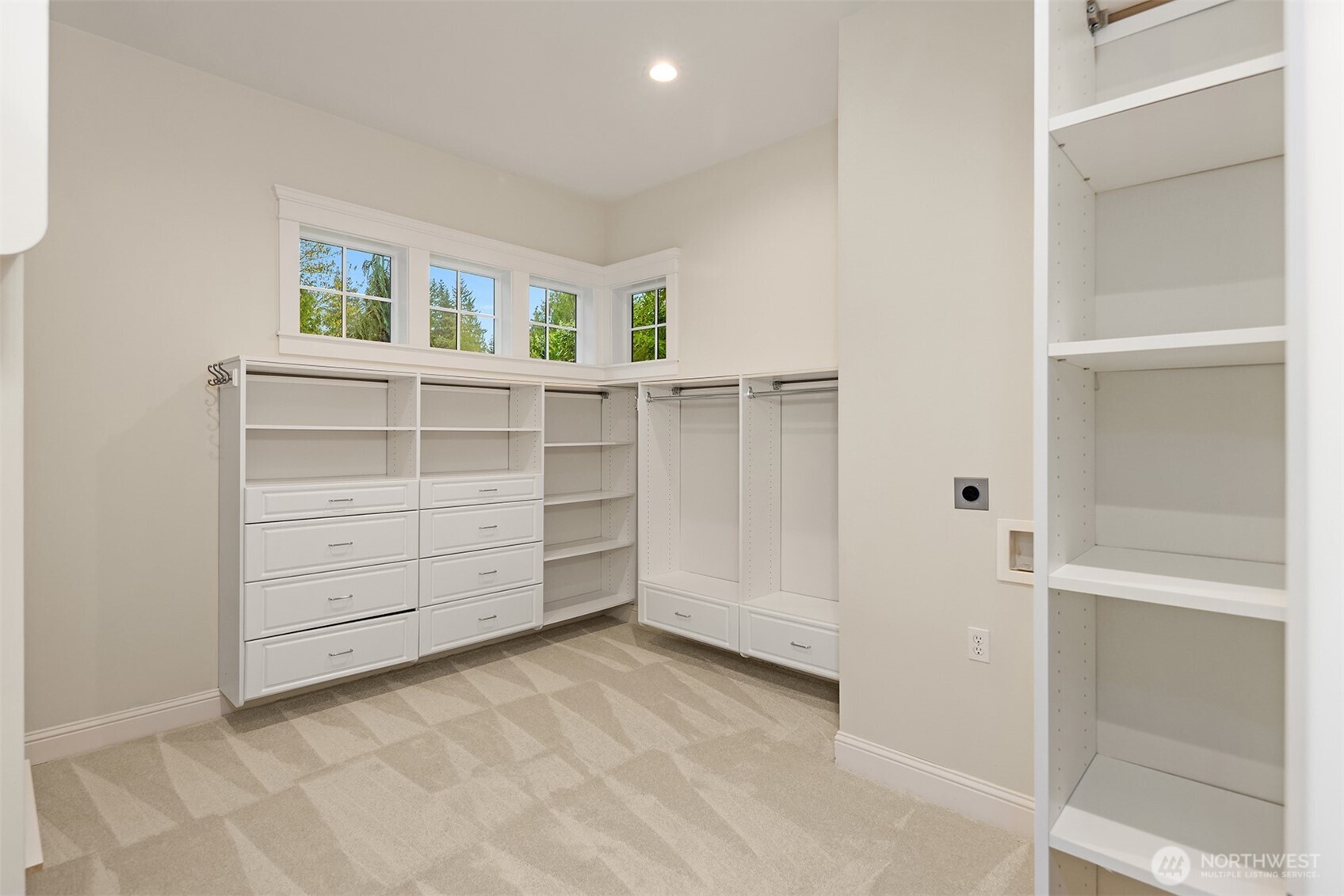 9723 218th Place NE, Redmond, WA 98053-7624