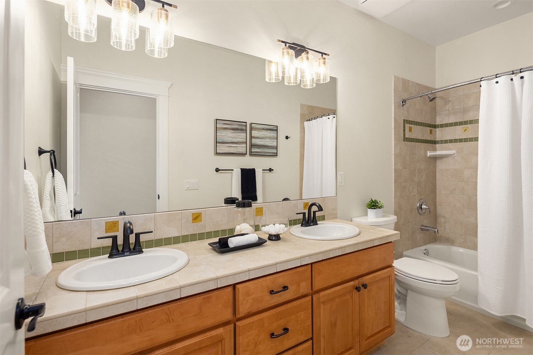 9723 218th Place NE, Redmond, WA 98053-7624