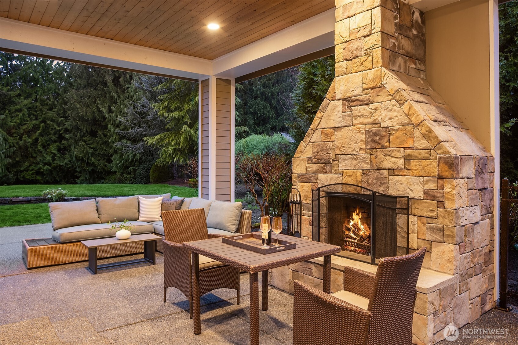 9723 218th Place NE, Redmond, WA 98053-7624