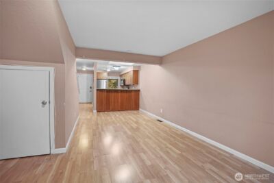 13147 113th Place NE, Kirkland, WA 98034 - Photo 16