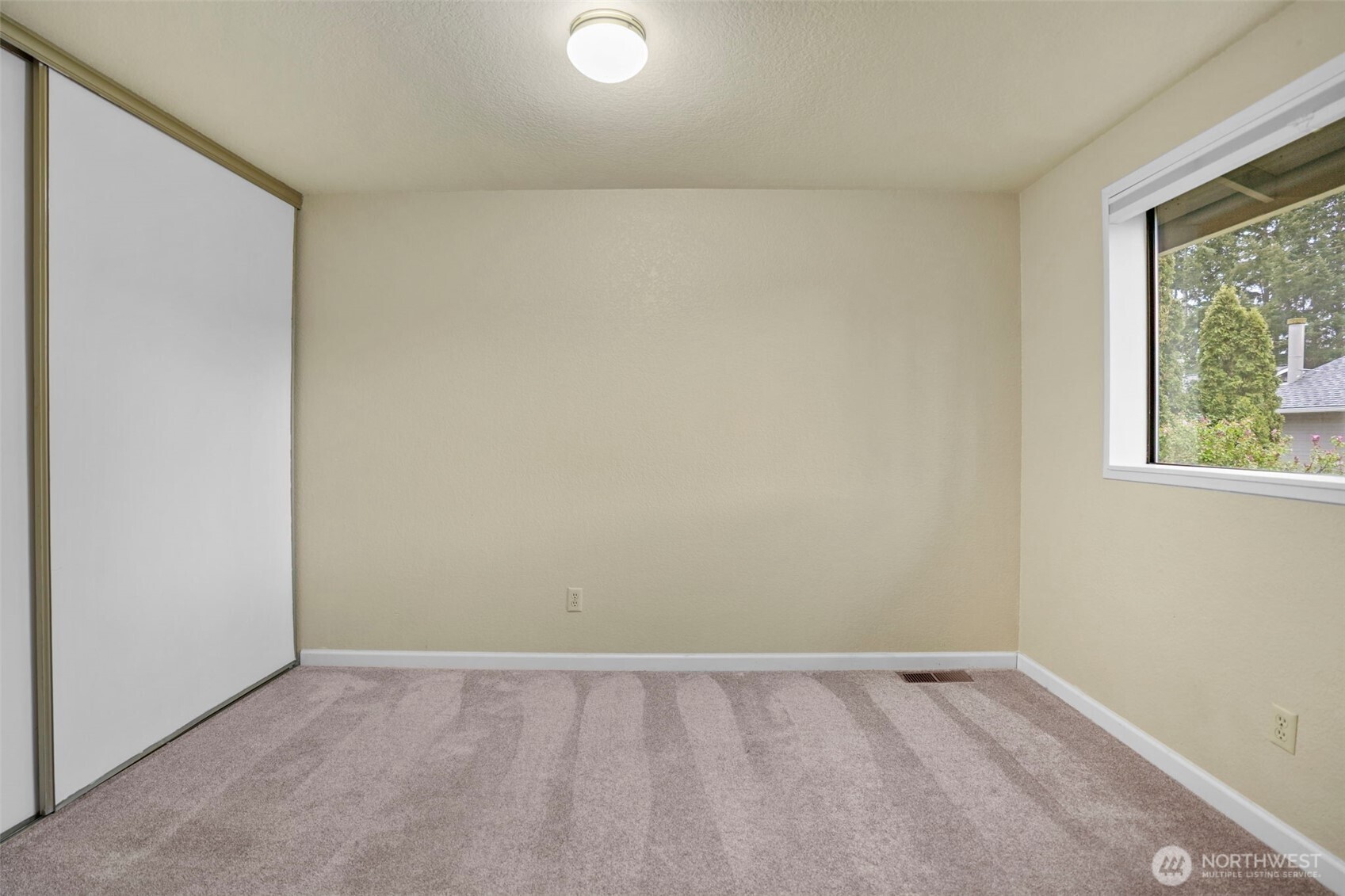 13147 113th Place NE, Kirkland, WA 98034