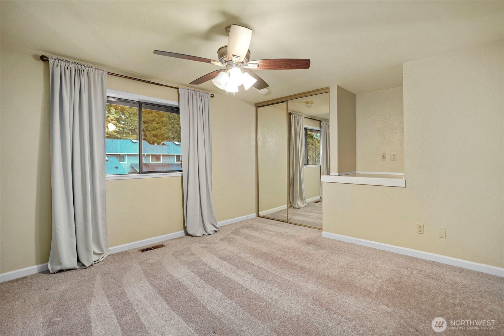 13147 113th Place NE, Kirkland, WA 98034