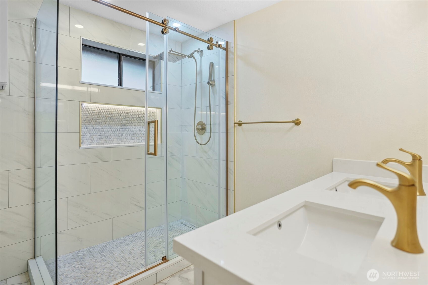 13147 113th Place NE, Kirkland, WA 98034