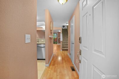 13147 113th Place NE, Kirkland, WA 98034 - Photo 3