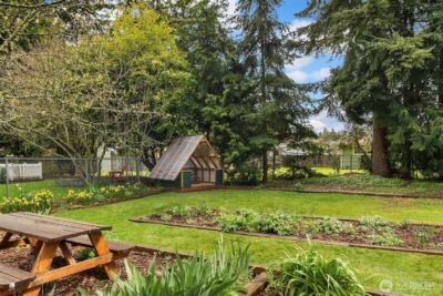 21625 92nd Avenue W, Edmonds, WA 98020 - Photo 31