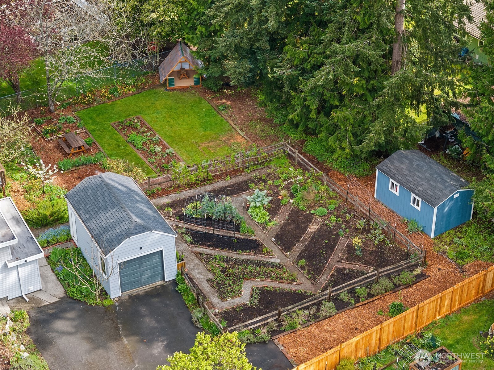 21625 92nd Avenue W, Edmonds, WA 98020