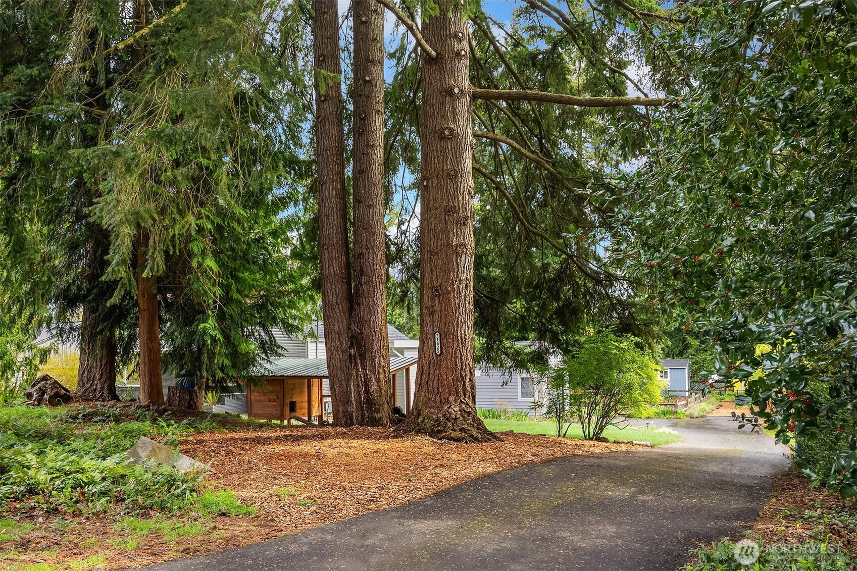 21625 92nd Avenue W, Edmonds, WA 98020