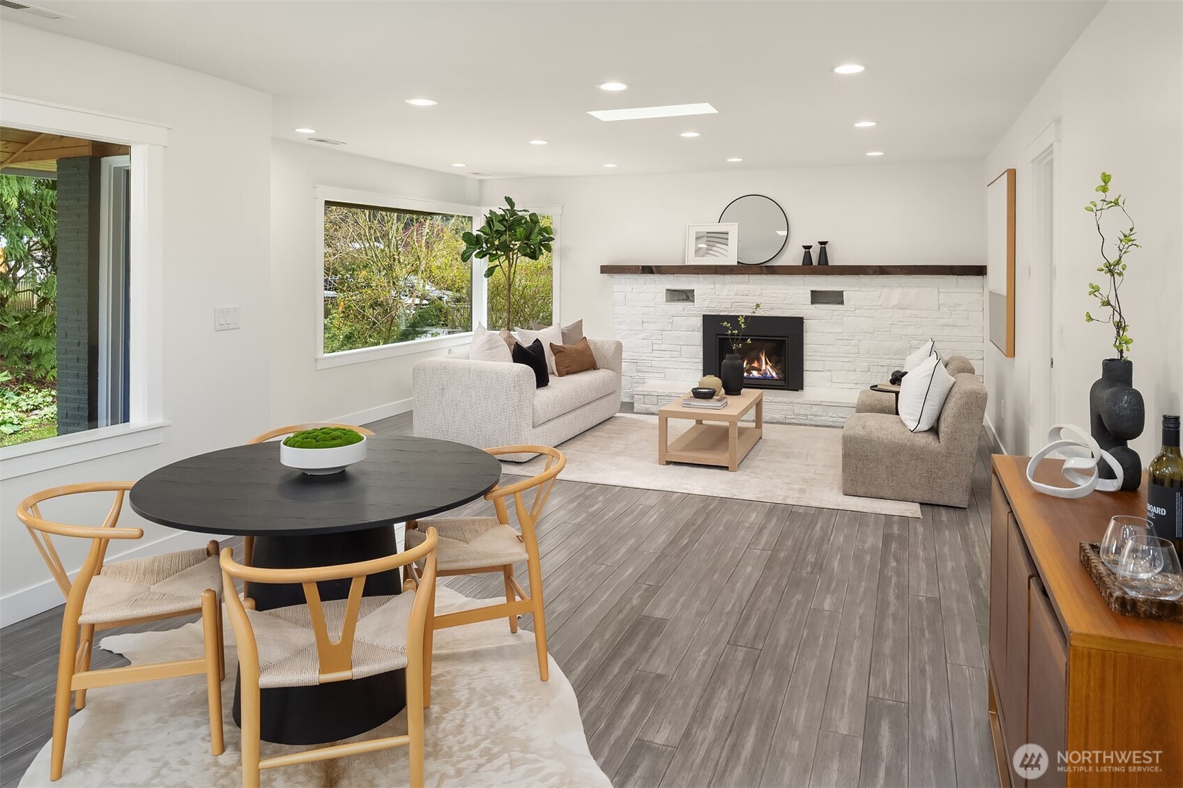 21625 92nd Avenue W, Edmonds, WA 98020