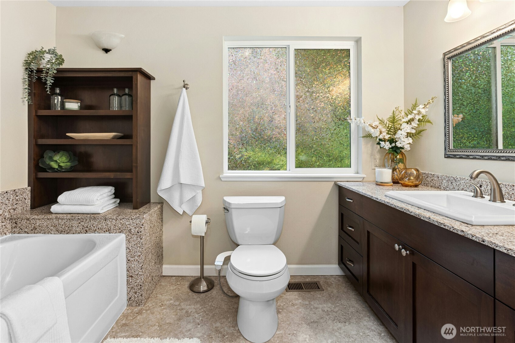 585 Mt Index Place SW, Issaquah, WA 98027