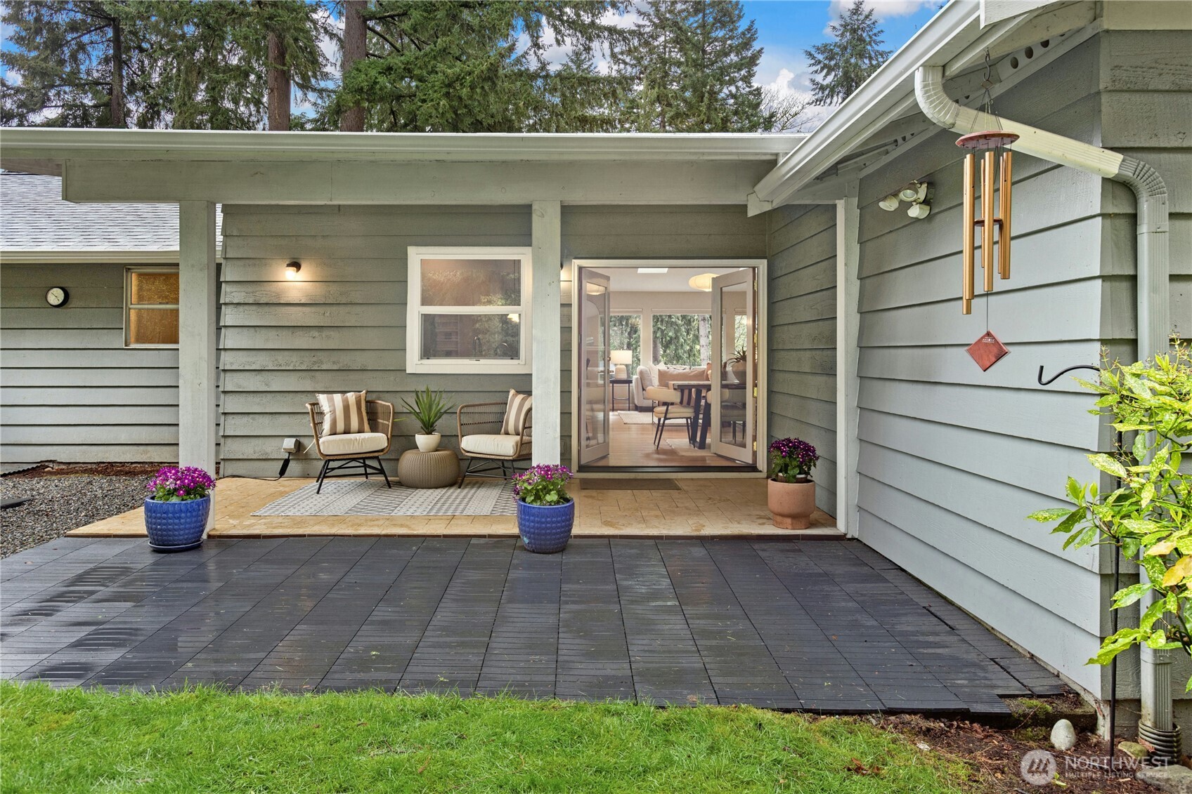 585 Mt Index Place SW, Issaquah, WA 98027
