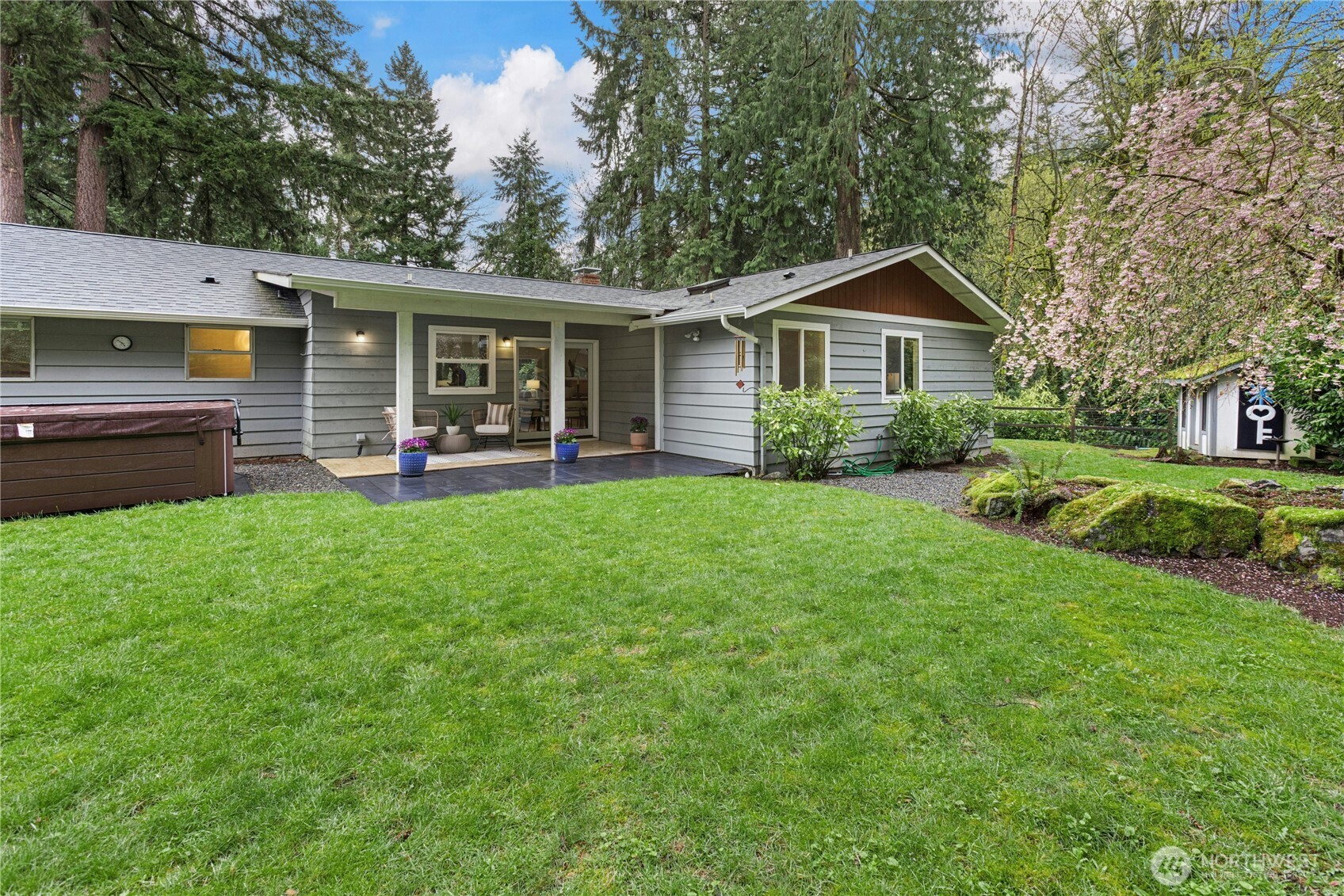 585 Mt Index Place SW, Issaquah, WA 98027