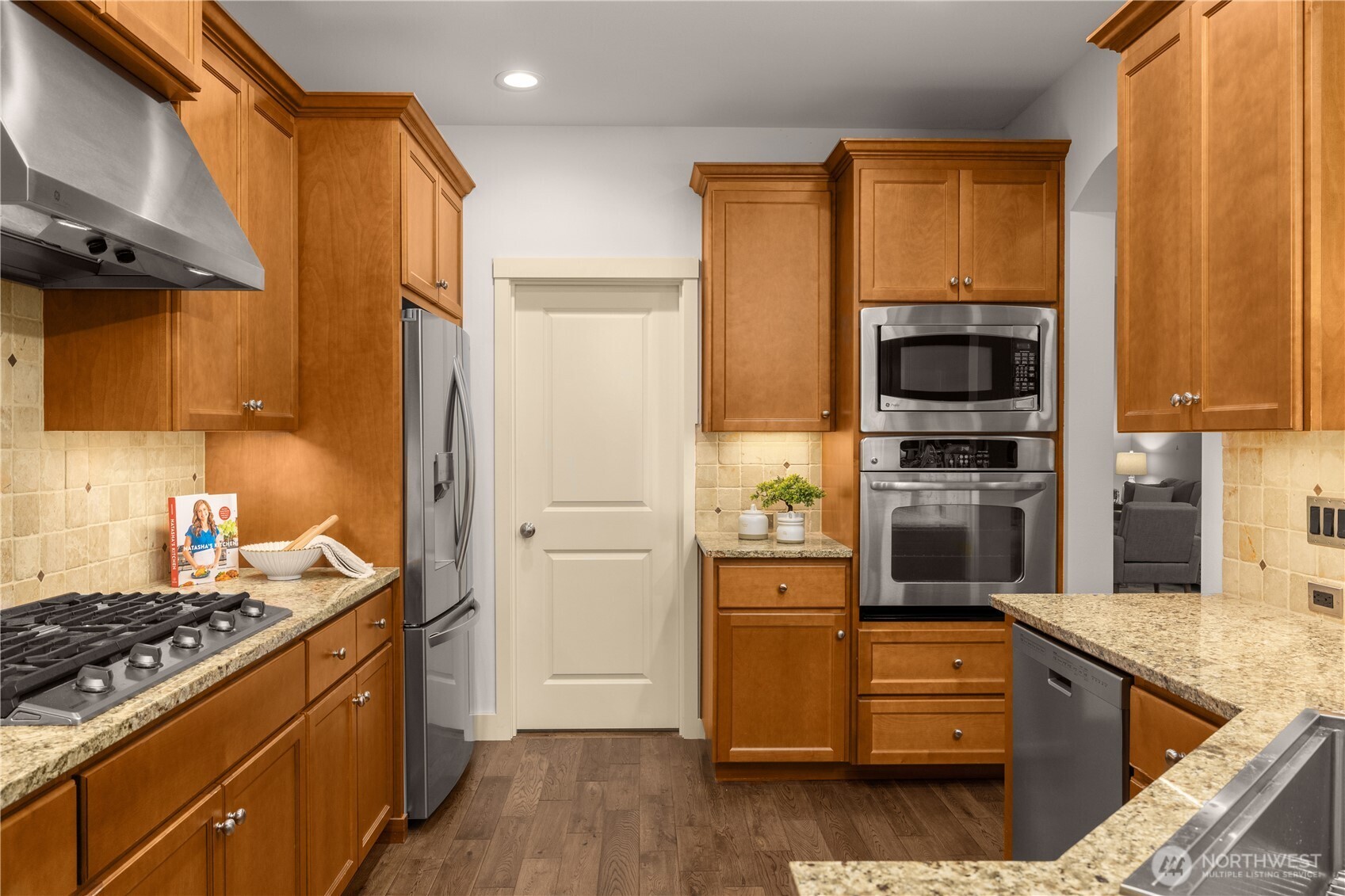 10608 106th Place NE, Kirkland, WA 98033
