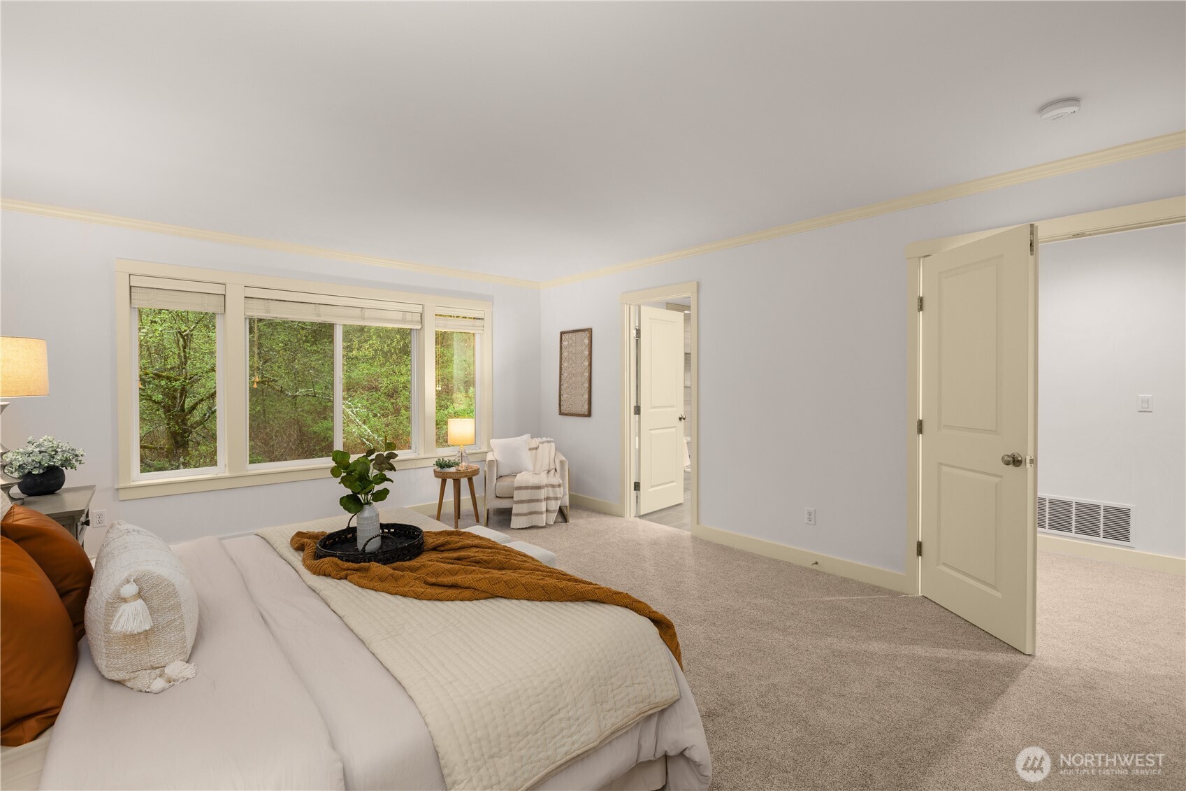 10608 106th Place NE, Kirkland, WA 98033