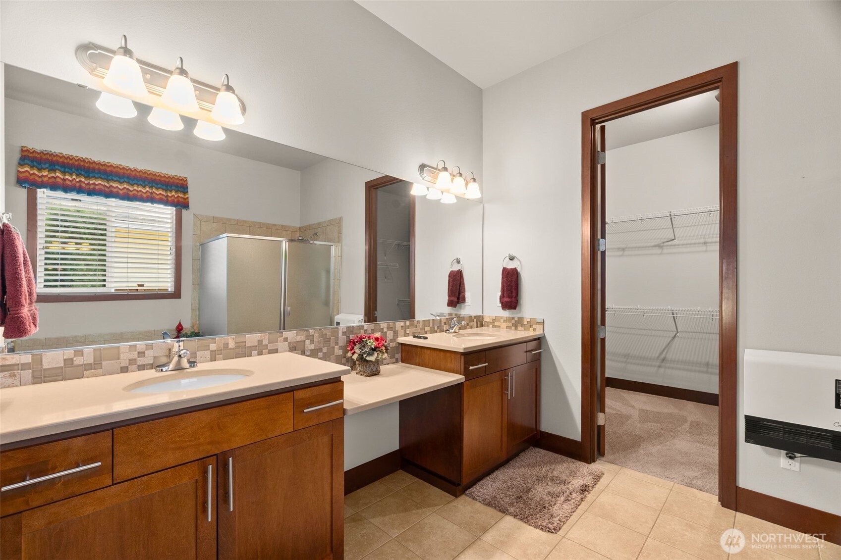 8235 Orcas Loop NE, Olympia, WA 98516