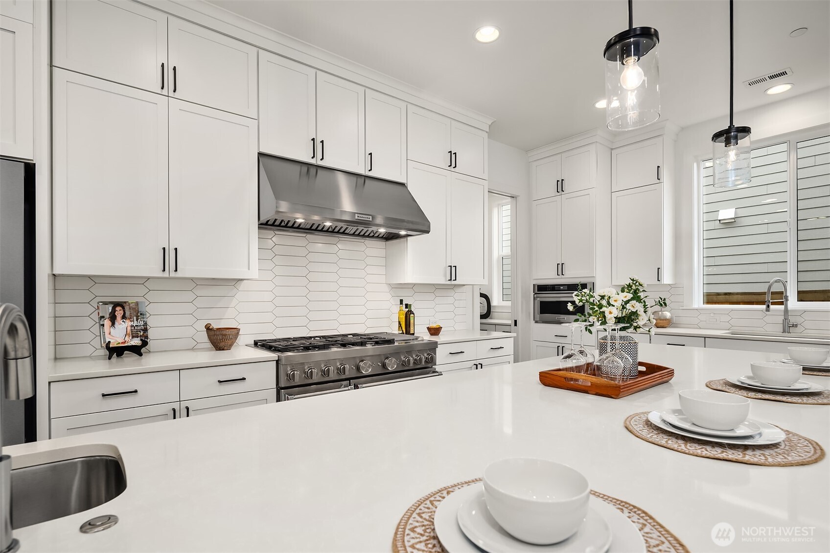 11292 SE 61st Place , Bellevue, WA 98006