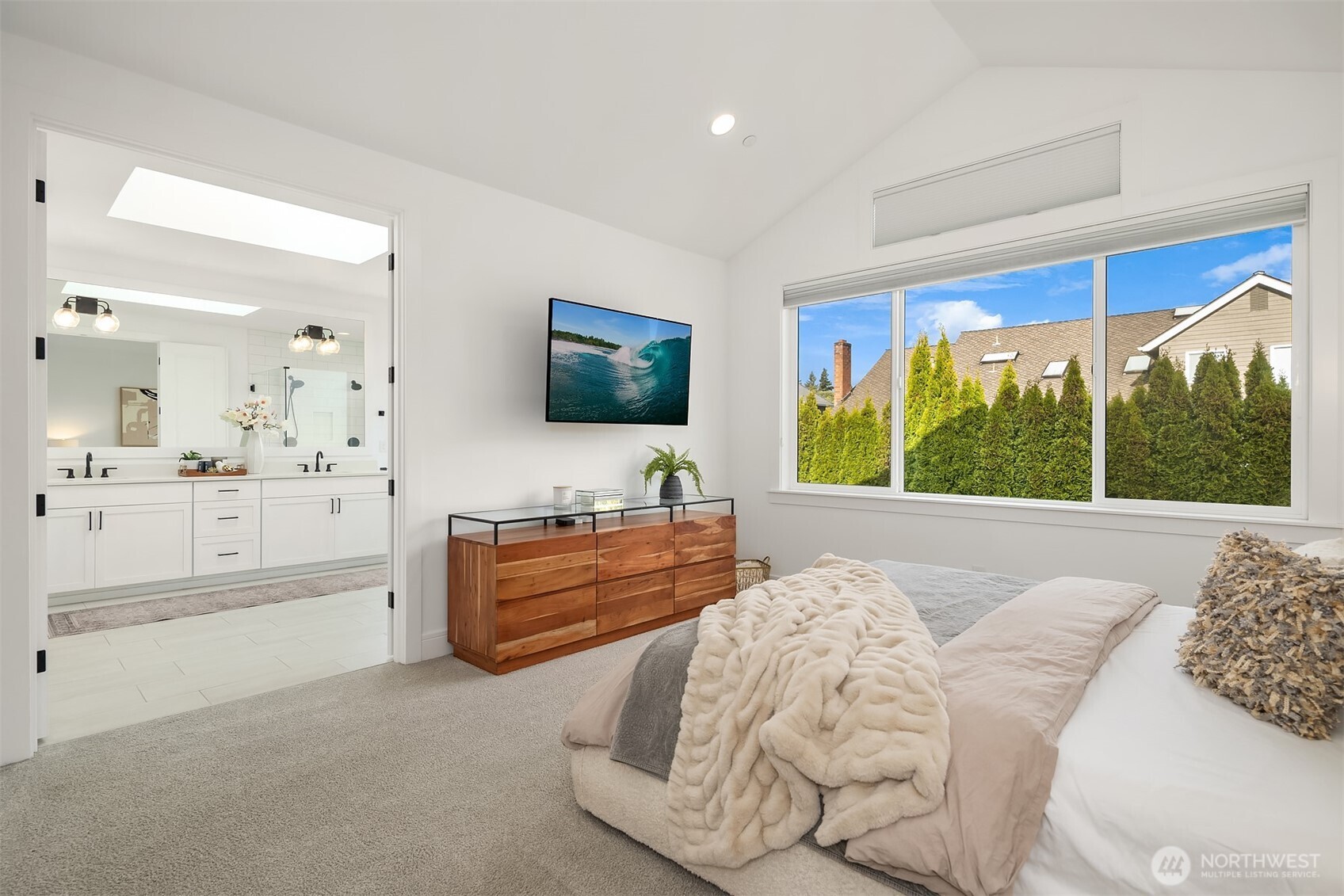11292 SE 61st Place , Bellevue, WA 98006
