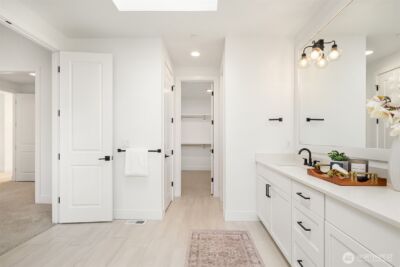 11292 SE 61st Place , Bellevue, WA 98006 - Photo 27